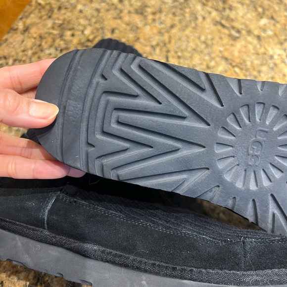 UGG Black Boots - Picture 4 of 10